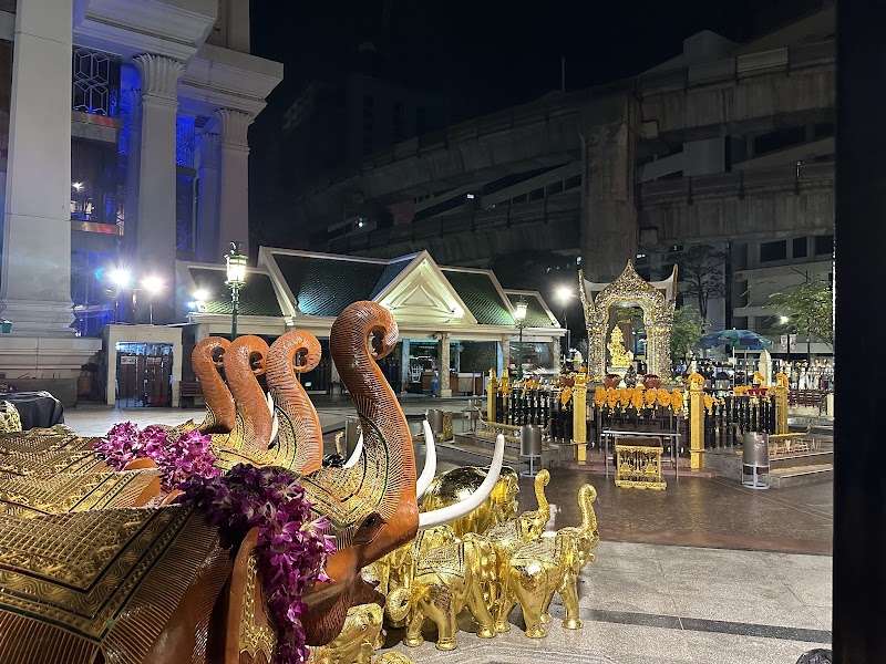 The Shrine of Erawan - The Shrine of Erawan, 494 Thanon Ratchadamri, Khwaeng Lumphini, Pathum Wan, Krung Thep Maha Nakhon 10330, Thailand