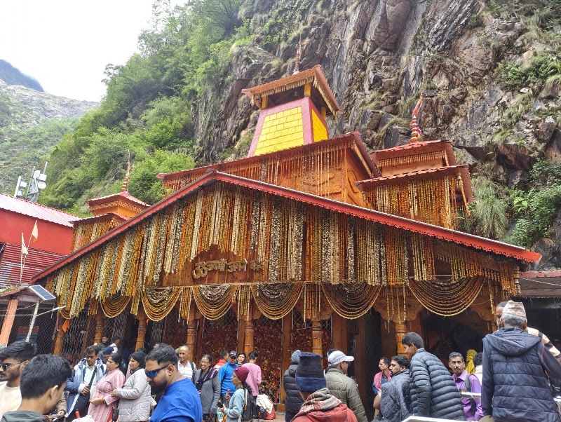 Shri Yamunotri Dham - Shri Yamunotri Dham XFX7+V6G, Yamunotri, Uttarakhand 249141, India