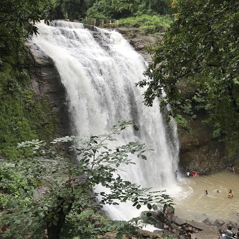 Ashoka waterfall - Ashoka waterfall PF6F+JV8, Vihigaon, Maharashtra 421602, India