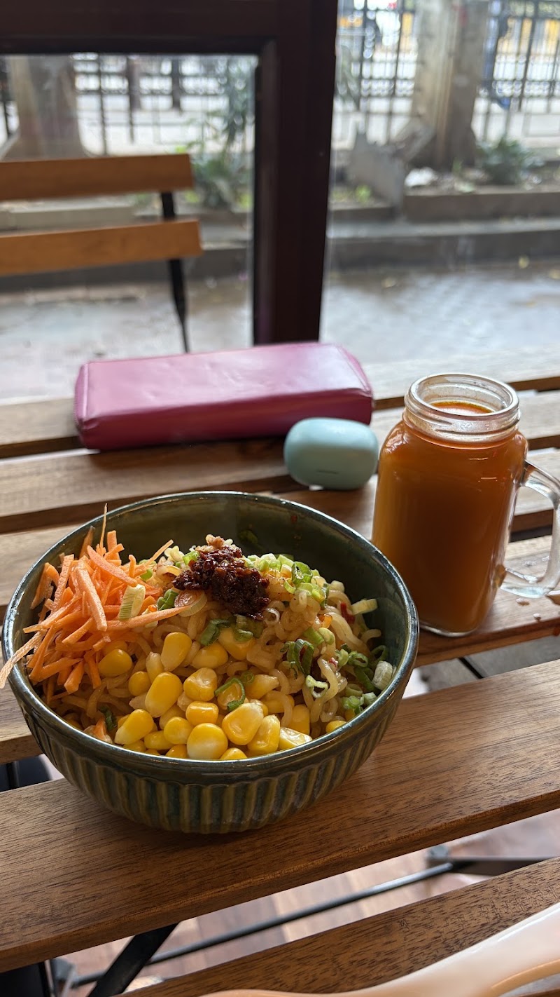 Le Mol Café - Le Mol Café Shree Sahyadri, CHS Ltd, C-5, Swami Vivekanand Rd, near Bajaj Hall, Mandlik Nagar, Sunder Nagar, Malad West, Mumbai, Maharashtra 400064, India