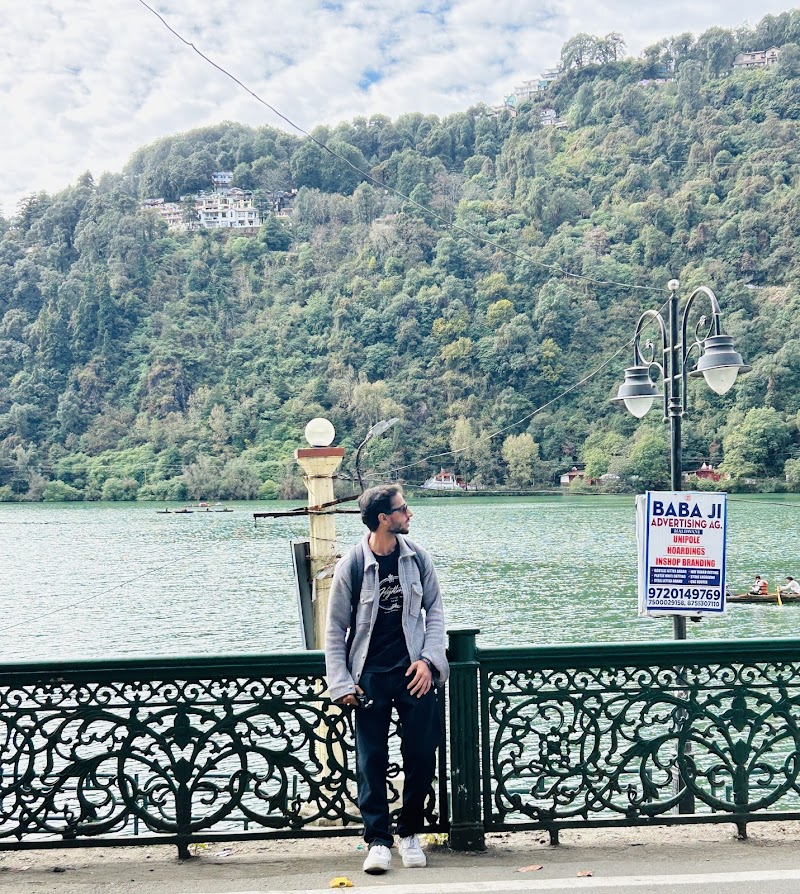 Mall Road - Mall Road, 9FR4+H9R, Mall Rd, Mallital, Nainital, Uttarakhand 263001, India