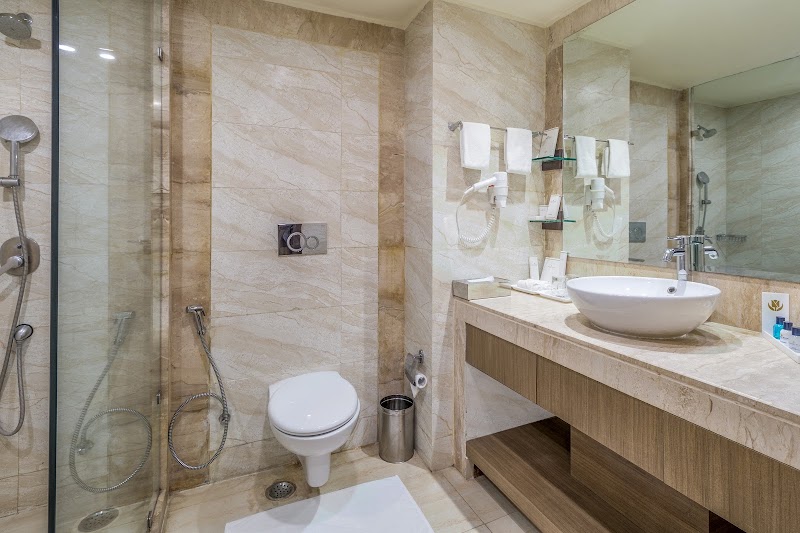 Golden Suites Gurgaon | Inde Hotels & Resorts - Golden Suites Gurgaon | Inde Hotels & Resorts Faridabad - Gurgaon Rd, Sector 2, Gwal Pahari, Gurugram, Bandhwari, Haryana 122101, India