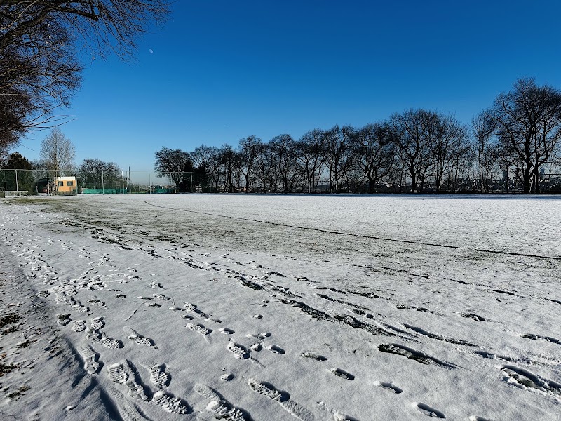 TJ Sokol I. Smíchov - Letní cvičiště Mrázovka - TJ Sokol I. Smíchov - Letní cvičiště Mrázovka, 1566, Mrázovka 1173/5, Smíchov, 150 00 Praha-Praha 5, Czechia