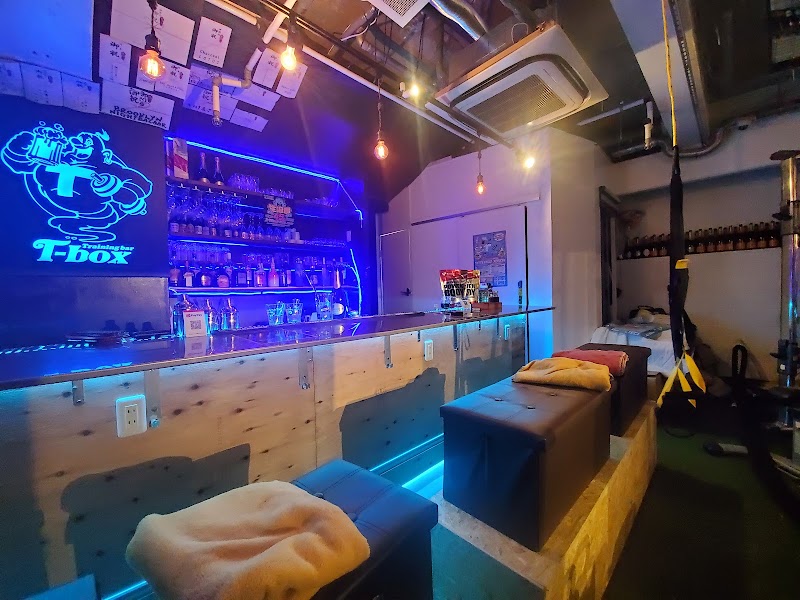 Training bar T-box - Training bar T-box, Japan, 〒600-8854 Kyoto, Nakagyo Ward, Mibusennenchō, 26−３７ ウエストプラザ三越 B1T5
