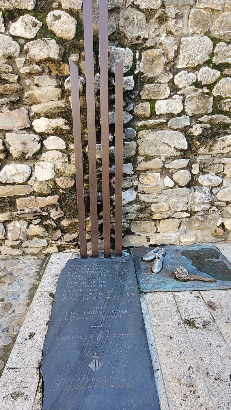 Mirador de Besalú - Mirador de Besalú Carrer de Rocafort, 41, 17850 Besalú, Girona, Spain
