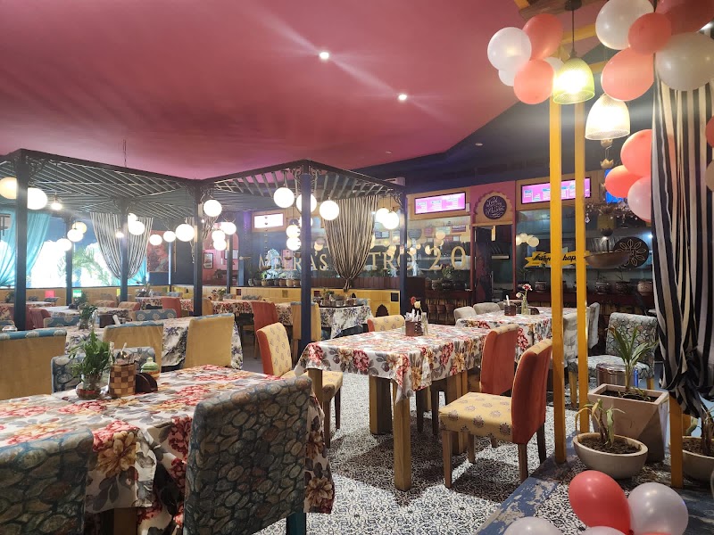 Meera's Bistro 2.0 - Meera's Bistro 2.0 NH-58, Rohta Rd, Meerut, Uttar Pradesh 250002, India