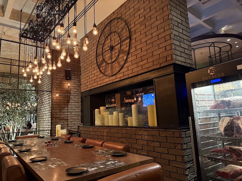 JB's Gastropub - JB's Gastropub Amwaj Rotana Hotel - Al Sayorah St - Marsa Dubai - Jumeirah Beach Residence - Dubai - United Arab Emirates
