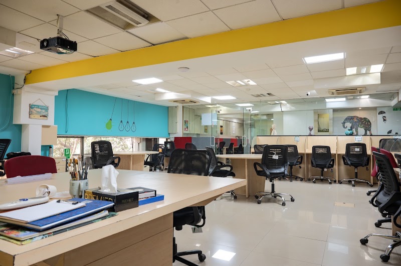 The Playce: Coworking, Events & Cafe - The Playce: Coworking, Events & Cafe Marathon Maxima, Lal Bahadur Shastri Marg, near Sonapur Signal, Moti Nagar, Mulund Colony, Mulund West, Mumbai, Maharashtra 400080, India