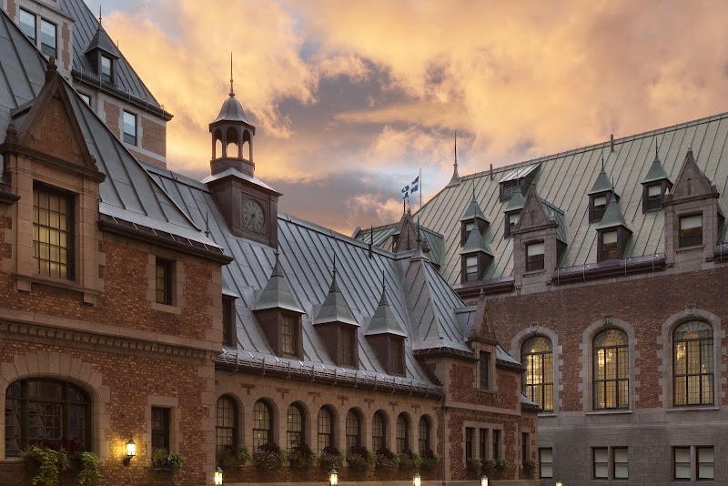 Fairmont Le Château Frontenac - Fairmont Le Château Frontenac, 1 Rue des Carrières, Québec, QC G1R 5J5, Canada