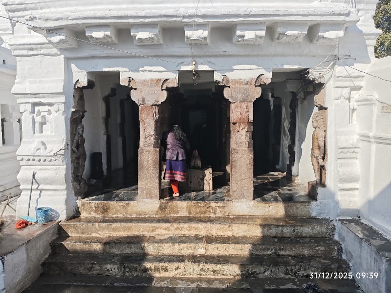 Shree Rajiv Lochan Temple - Shree Rajiv Lochan Temple XV7H+H2P, Rajim, Chhattisgarh 493885, India