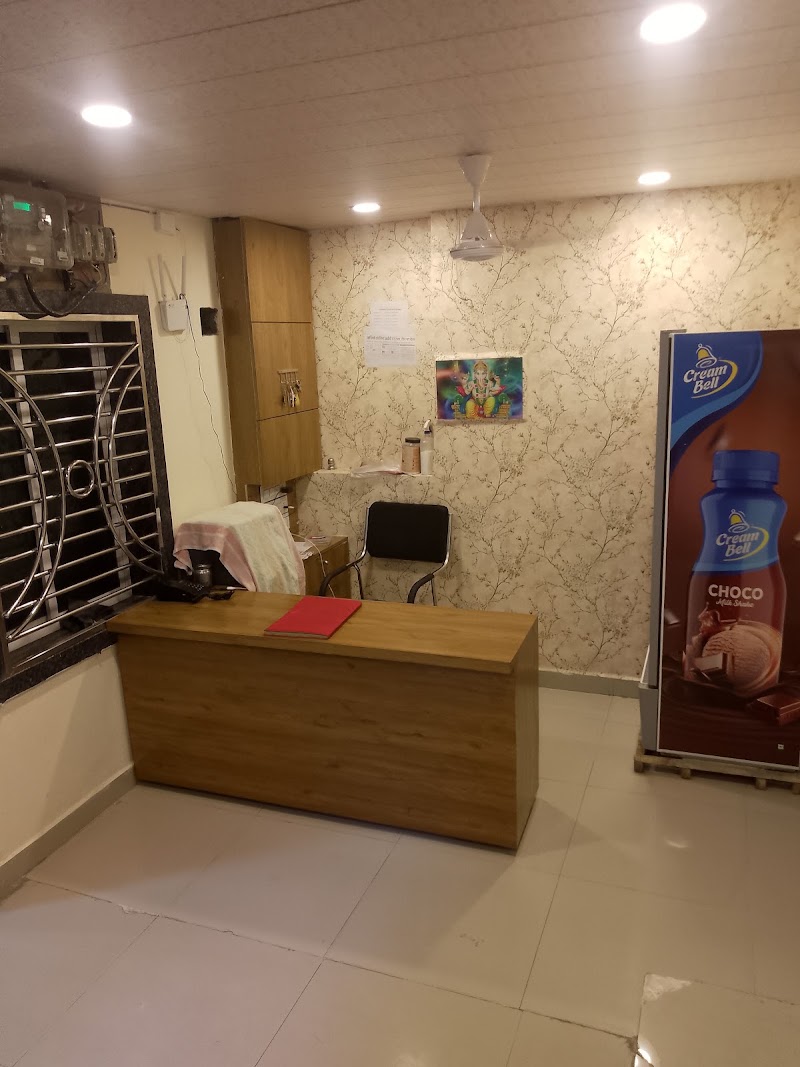 Maa Tulsi guest house - Maa Tulsi guest house, mahakal temple ke samne, 617/1, Gali no 1, opposite Mahakal temple, Jaisinghpura, Ujjain, Madhya Pradesh 456006, India