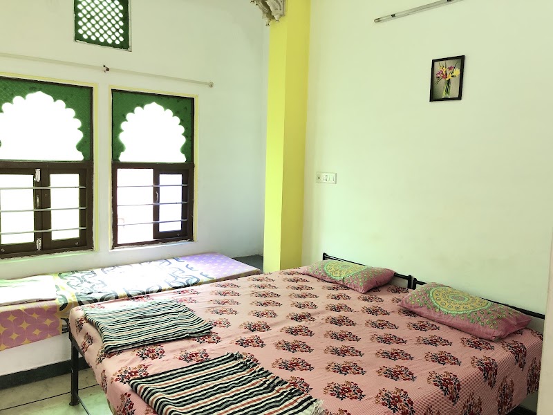 Udai Haveli Guest House - Udai Haveli Guest House ganesh gati, udai haveli paying guest house, 40, Gadiya Devra Marg, Old City, Udaipur, Rajasthan 313004, India