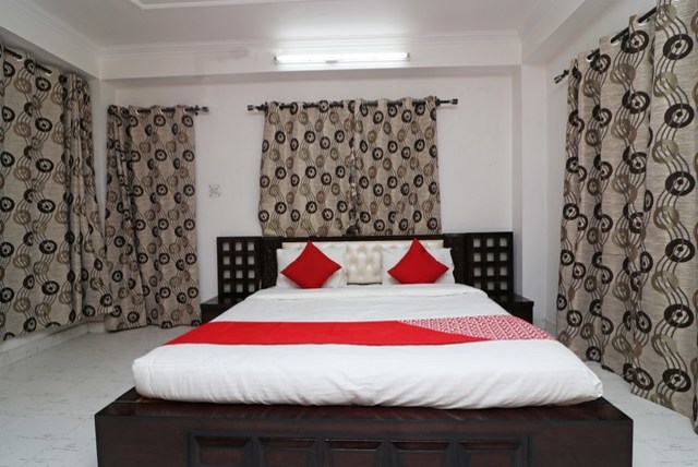 OYO 13205 Home 3BHK Valley View Shimla