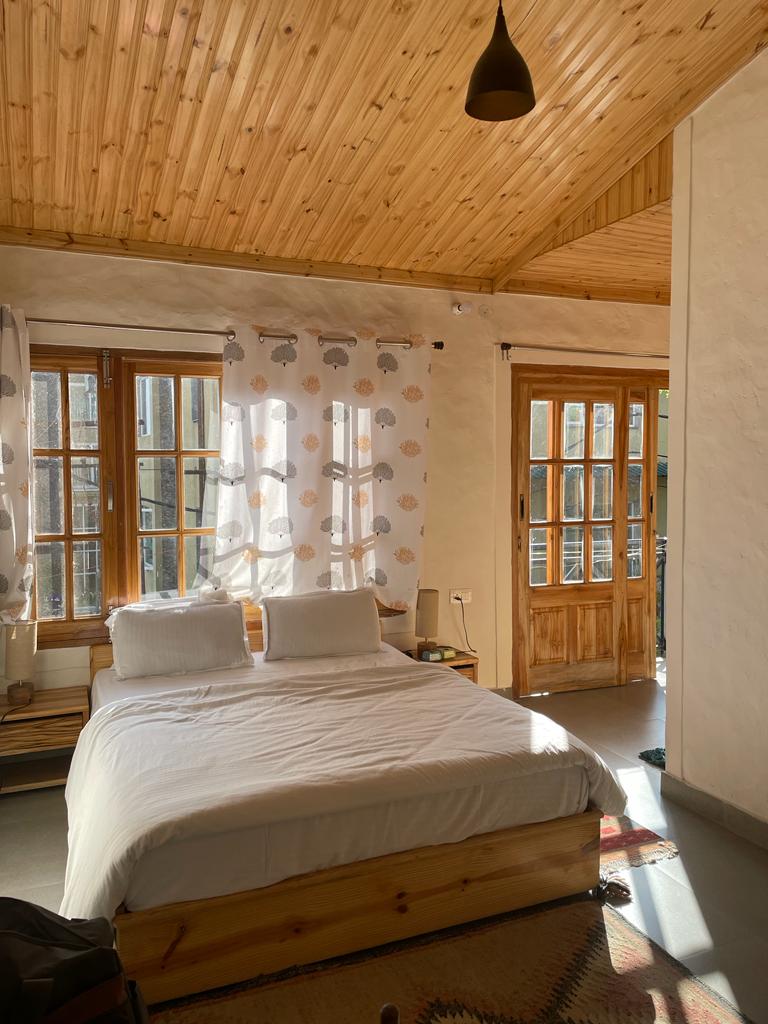 Barrack By The Rock (Homestay) - Barrack By The Rock (Homestay) Barrack By The Rock Hotel, Minerva, Mall Rd, opp. The Fern Brentwood, The Mall Road, Mussoorie, Uttarakhand 248179, India