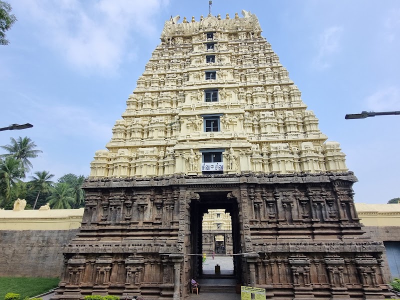 Vellore Fort - Vellore Fort W4CJ+5PV, Balaji Nagar, Vellore, Tamil Nadu 632004, India