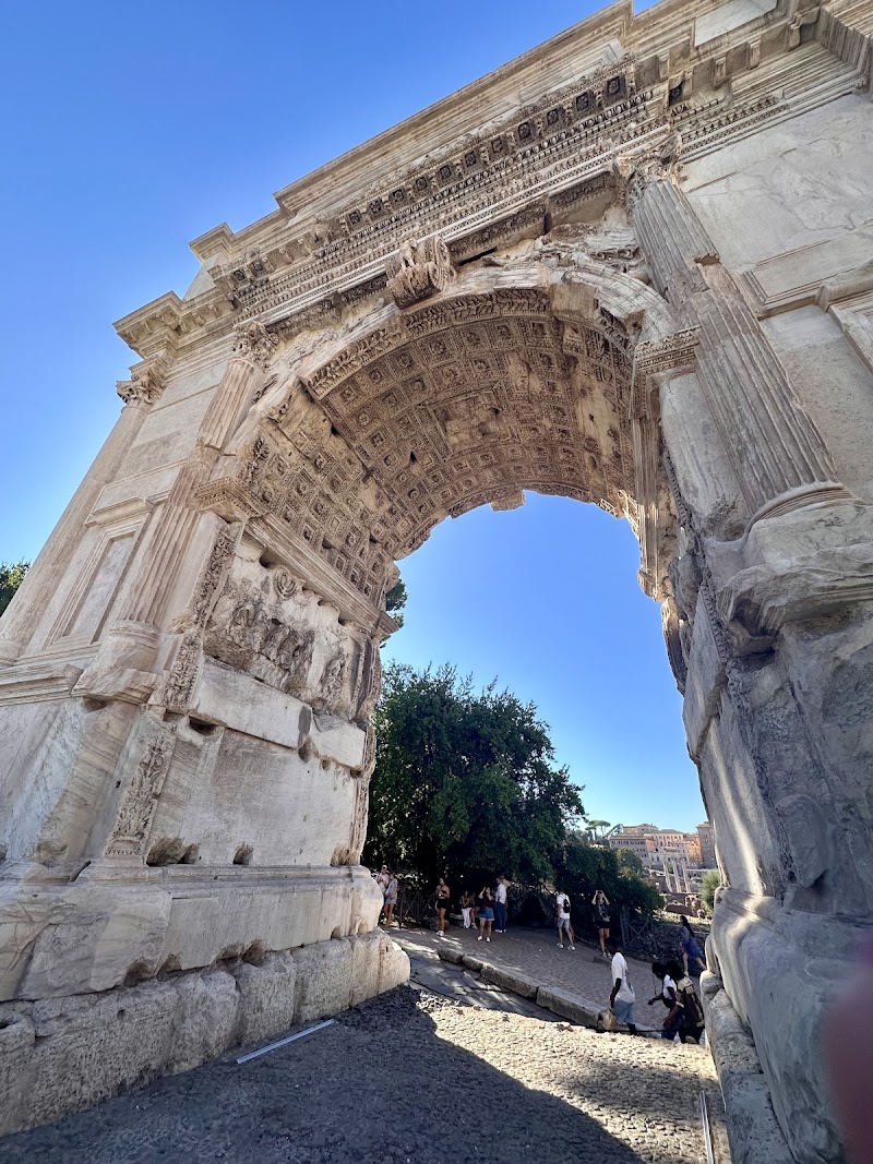 Through Eternity Tours - Through Eternity Tours, Via Stamira, 63, 00162 Roma RM, Italy