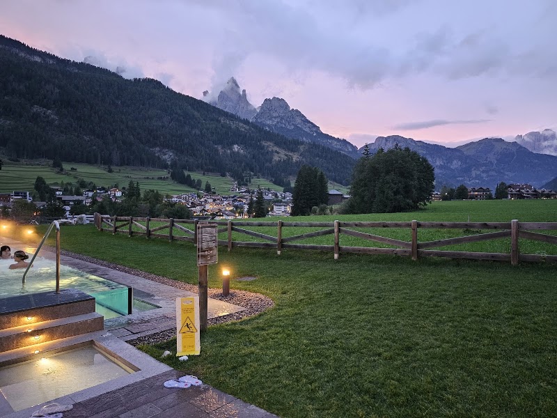 QC Terme Dolomiti - QC Terme Dolomiti Str. di Bagnes, 21, 38036 Pozza di Fassa TN, Italy