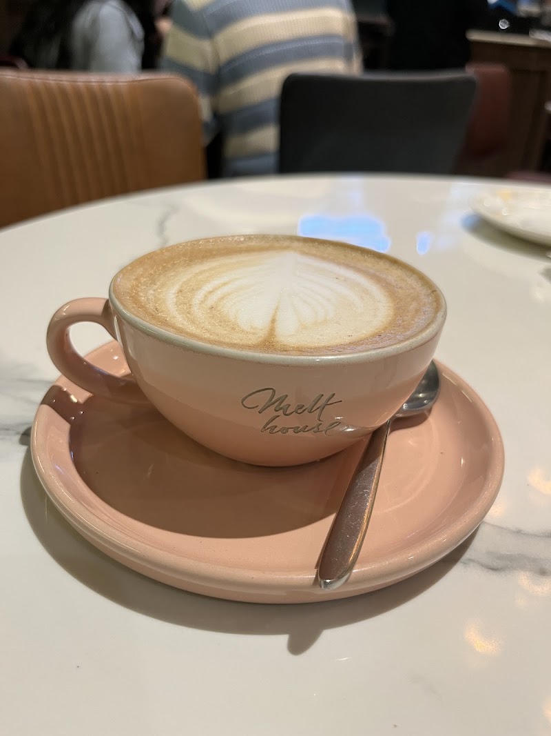 ButterHands by Melt House - ButterHands by Melt House Corner unit, Ground floor, 32nd Avenue, Sector 15 Part 2, Sector 15, Gurugram, Haryana 122001, India