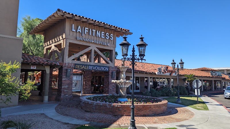 LA Fitness - LA Fitness 2077 E Camelback Rd, Phoenix, AZ 85016, USA
