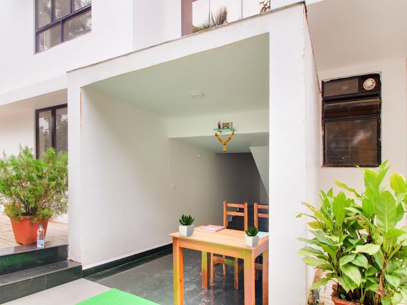 Grand Royale Suites - Grand Royale Suites, 1606 Vasvaddo, Benaulim Beach Rd, Benaulim, Goa 403716, India
