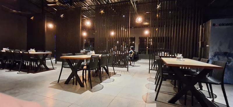 Starlight Restaurant & Bar - Starlight Restaurant & Bar House no 1240 Khadwan Naka, Malvan - Achara Rd, Kolamb, Achra, Malvan, Maharashtra 416626, India