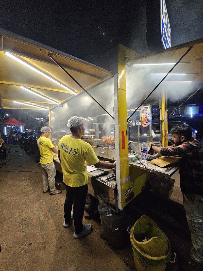 Rolls Shack Shawarma - Rolls Shack Shawarma, Vattiyoorkavu, Pandits Colony Extension, Kowdiar, Thiruvananthapuram, Keralam 695013, India