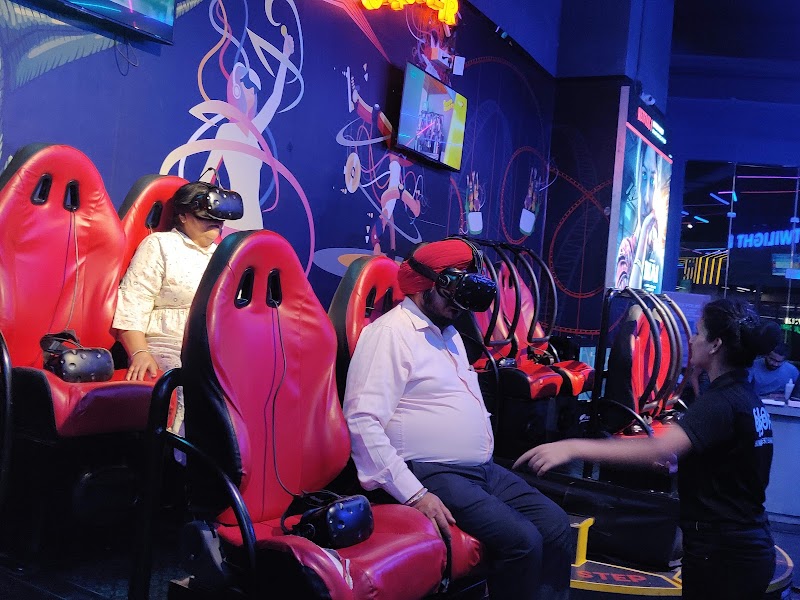 Smaaash Airia Mall - Smaaash Airia Mall SF - 2 & 3, 2nd Floor, AIRIA MALL, Badshahpur Sohna Rd, Sector 68, Gurugram, Haryana 122101, India