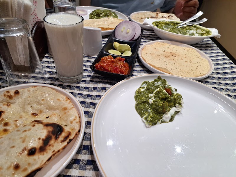 Hotel Papillon - Hotel Papillon, Koparli Road, No.8, Corner, National highway, Laddak, Vapi East, Imran Nagar, Vapi, Gujarat 396191, India