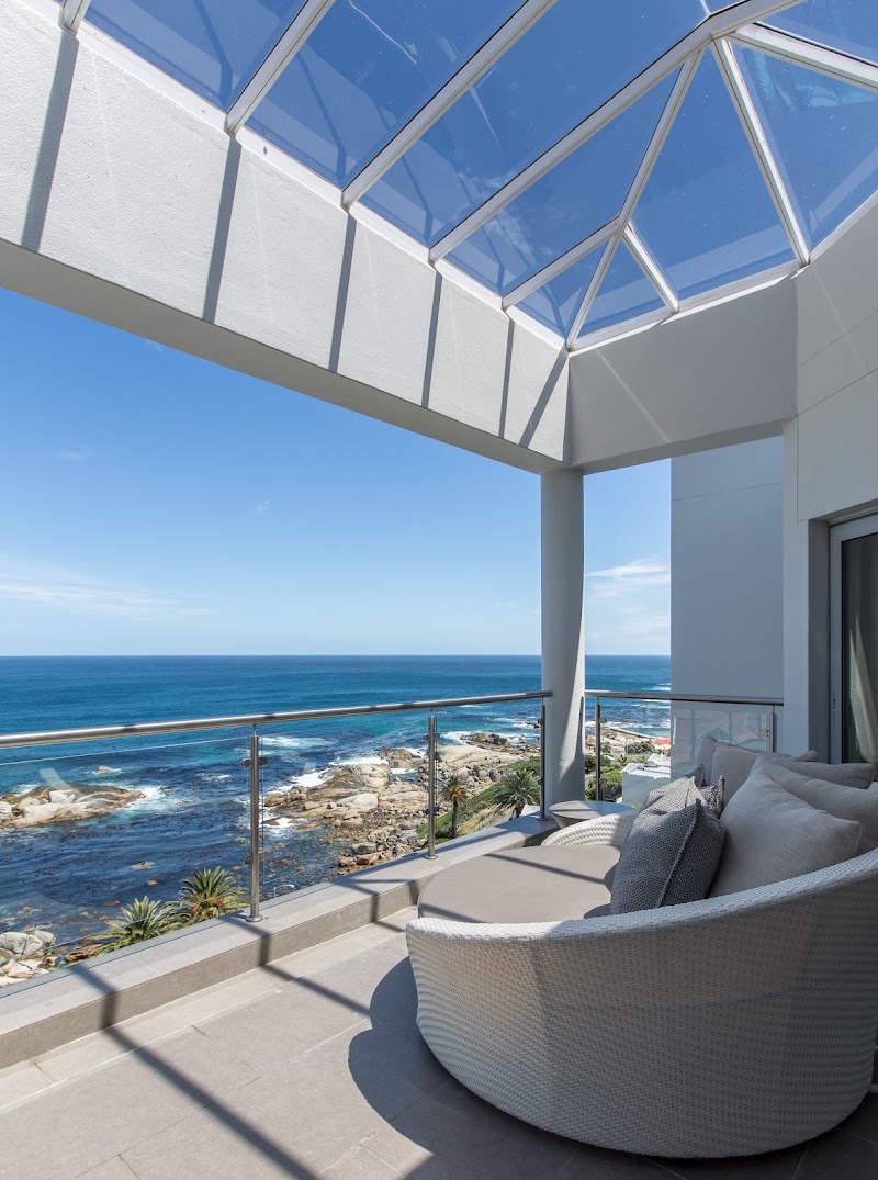 62 camps bay