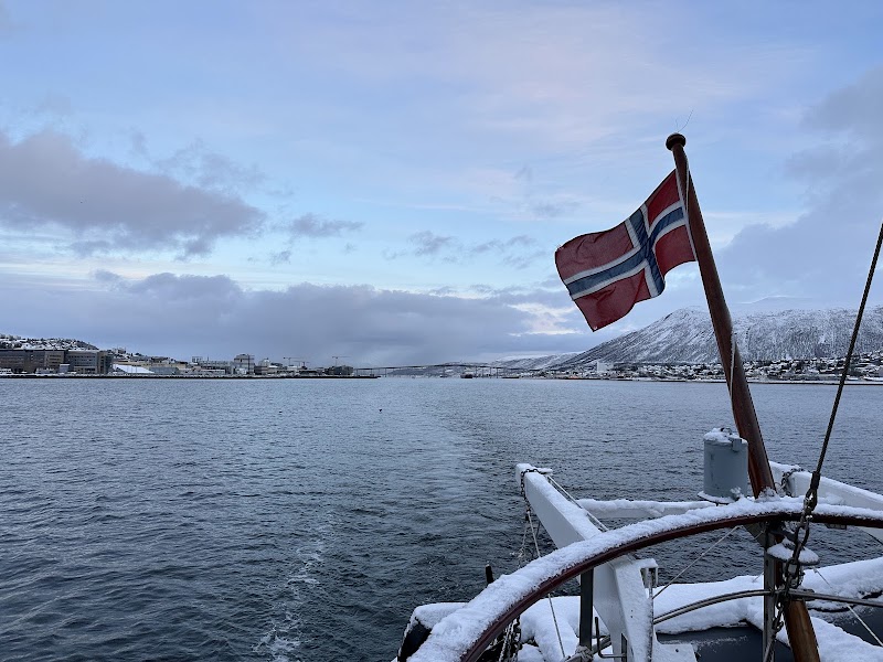 World Sea Explorers - World Sea Explorers Sjøgata 35, 9291 Tromsø, Norway