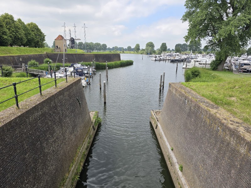 Fortified City of Heusden - Fortified City of Heusden, Stadshaven 4, 5256 BA Heusden, Netherlands