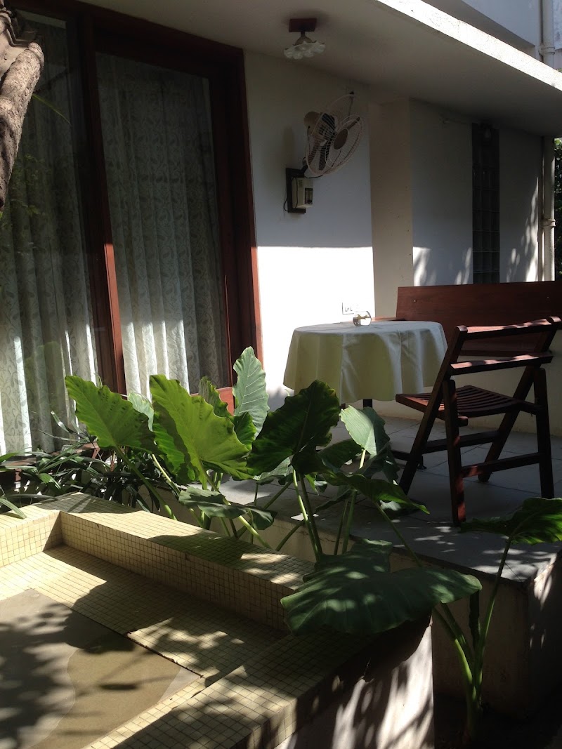 UTELIAA HOMESTAY & HOTEL - Cozy Heritage Stay in Ahmedabad- - UTELIAA HOMESTAY & HOTEL - Cozy Heritage Stay in Ahmedabad-, Bungalow No. 9, Gandhi Bagh Society, Law Garden, Ellisbridge, Ahmedabad, Gujarat 380006, India