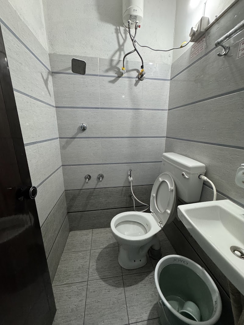Udupi Shri Krishna Dormitory Bed Space - Udupi Shri Krishna Dormitory Bed Space, Jaihindu towers, opp. Head Post Office Road, near Shri Ram Residency, Thenkpete, Maruthi Veethika, Udupi, Karnataka 576101, India