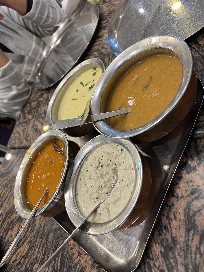 Ambaal's Pure Vegetarian Hotel & Restaurant - Ambaal's Pure Vegetarian Hotel & Restaurant, yosuf building, No 52 New Bazar Street, නුවරඑළිය 22200, Sri Lanka