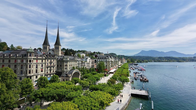 Luzerner Seepromenade - Luzerner Seepromenade Kurpl., 6006 Luzern, Switzerland