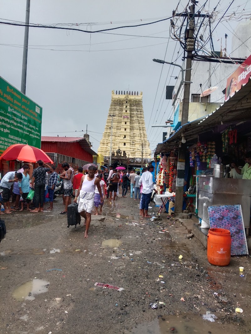 Rameswaram Kovil - Rameswaram Kovil, 18/5B Bhathrakali Amman kovil street, Rameswaram, Rameswaram, Tamil Nadu 623526, India