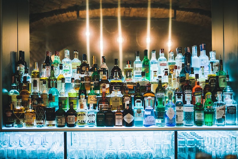 Roots Bar