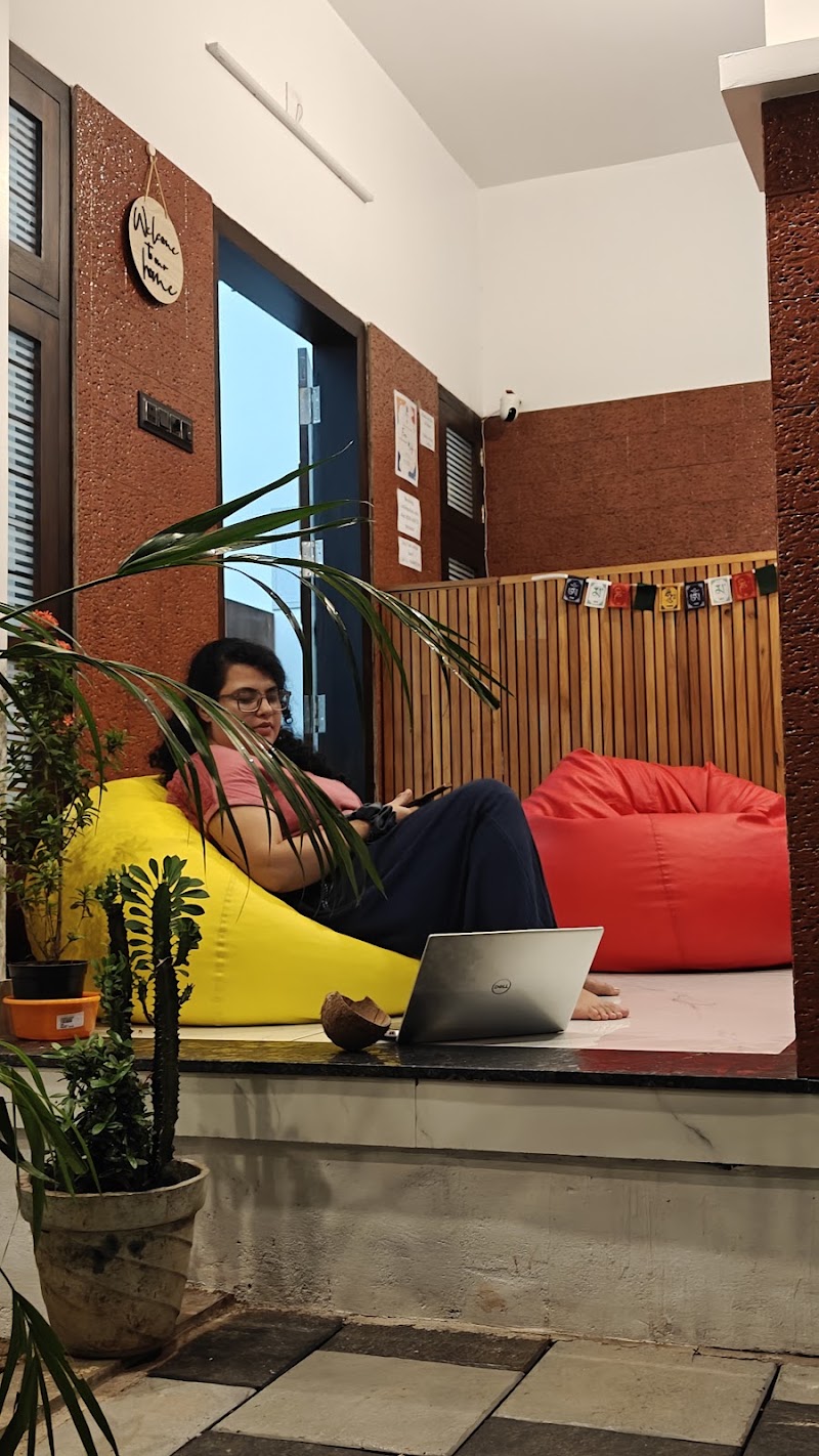 Roameo Hostels, A Cowork by The Hostel Stories - Roameo Hostels, A Cowork by The Hostel Stories, Kurakkanni - Odayam Rd, Varkala, Kerala 695141, India