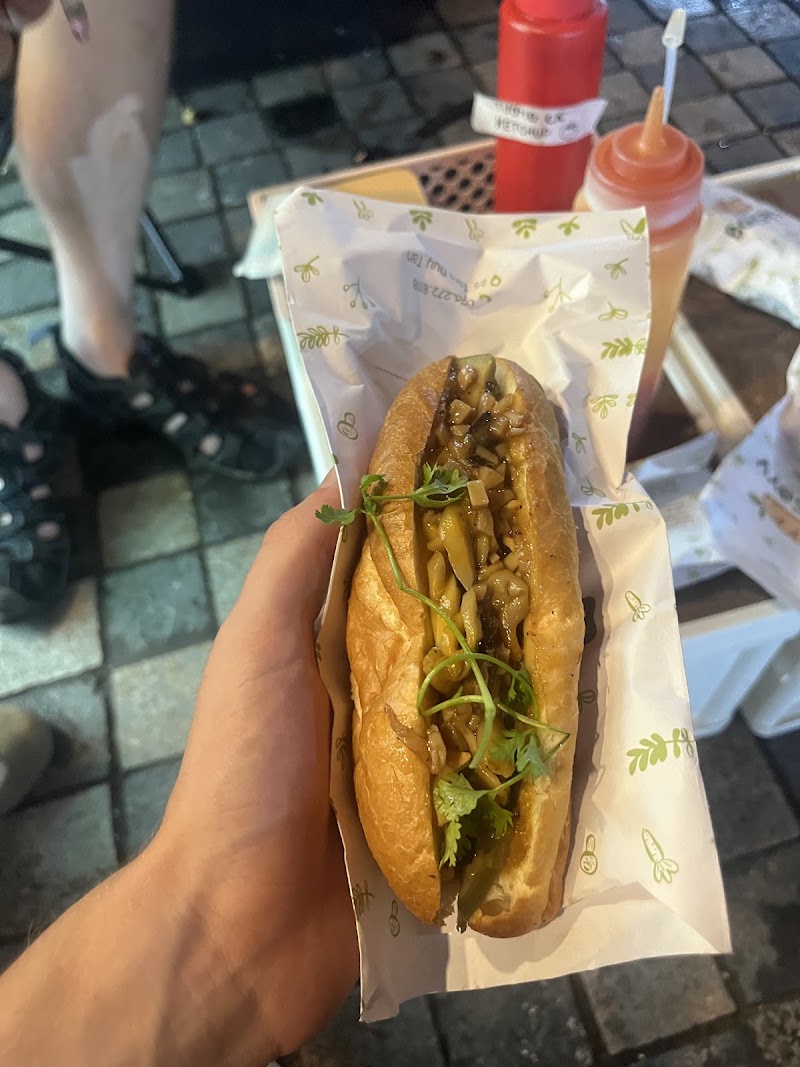 SoyVbami – Plant Based Bánh Mì & Drinks - SoyVbami – Plant Based Bánh Mì & Drinks 25 P. Tống Duy Tân, Hoàn Kiếm, Hà Nội, Vietnam