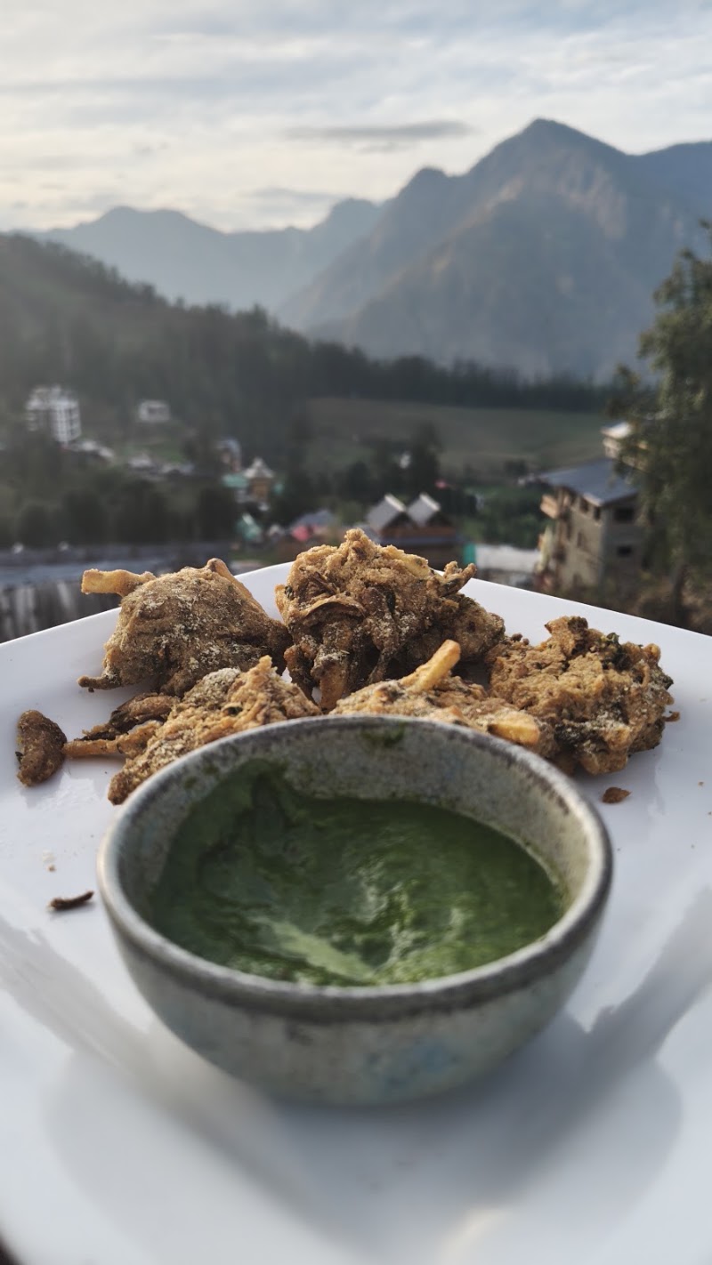 Cafe Mehfil by Hiraeth - Cafe Mehfil by Hiraeth Q94M+9Q, Shangarh, Himachal Pradesh 175134, India