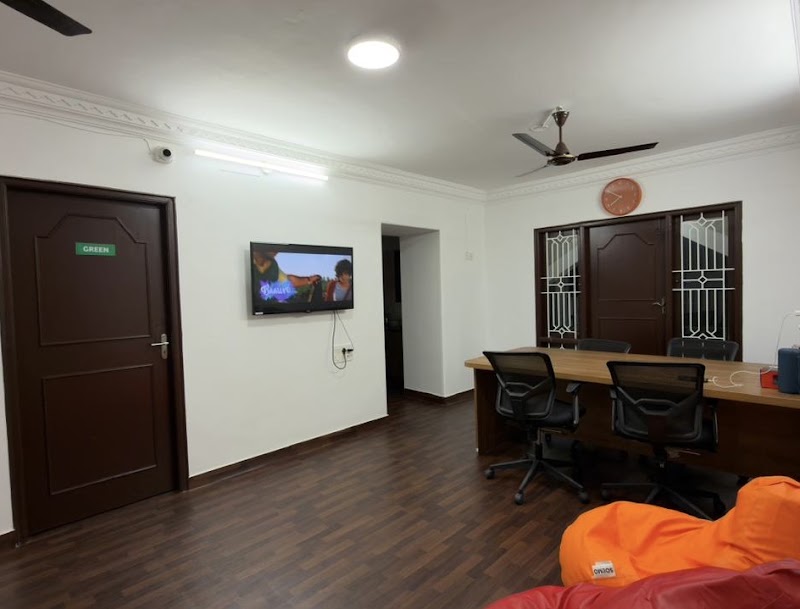 The Wandernest Hostel - The Wandernest Hostel HT Residency, 3rd A Cross Road, BTM 2nd Stage, BTM 2nd Stage, Kuvempu Nagar, Stage 2, BTM Layout, Bengaluru, Karnataka 560076, India