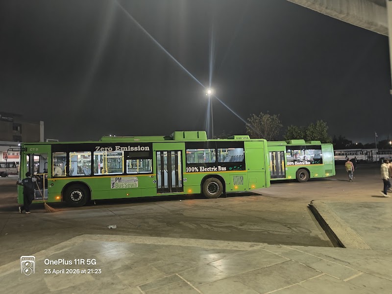 ISBT Sector 43 - ISBT Sector 43 PP8V+M5X, ISBT Rd, Sector 43, Chandigarh, 160043, India