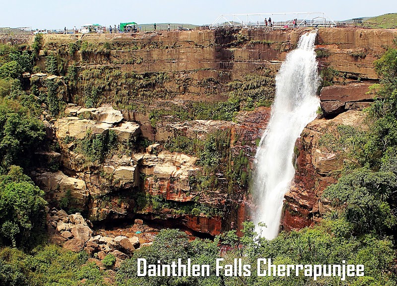 Dainthlen Falls - Dainthlen Falls 7MVM+99G, Dainthlen Road, Sohra, Meghalaya 793108, India