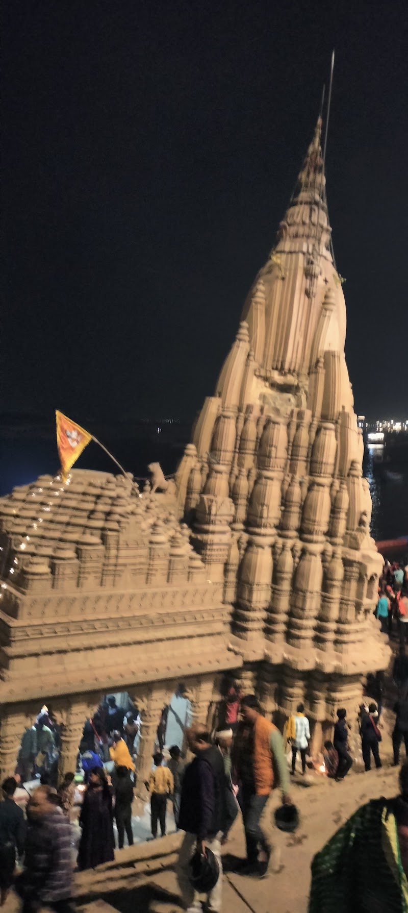 Shri kashi Vishwanath Jyotirlinga, (Varanasi) - Shri kashi Vishwanath Jyotirlinga, (Varanasi) CK 33/47, near Gyanvapi Mandir, Lahori Tola, Varanasi, Uttar Pradesh 221001, India