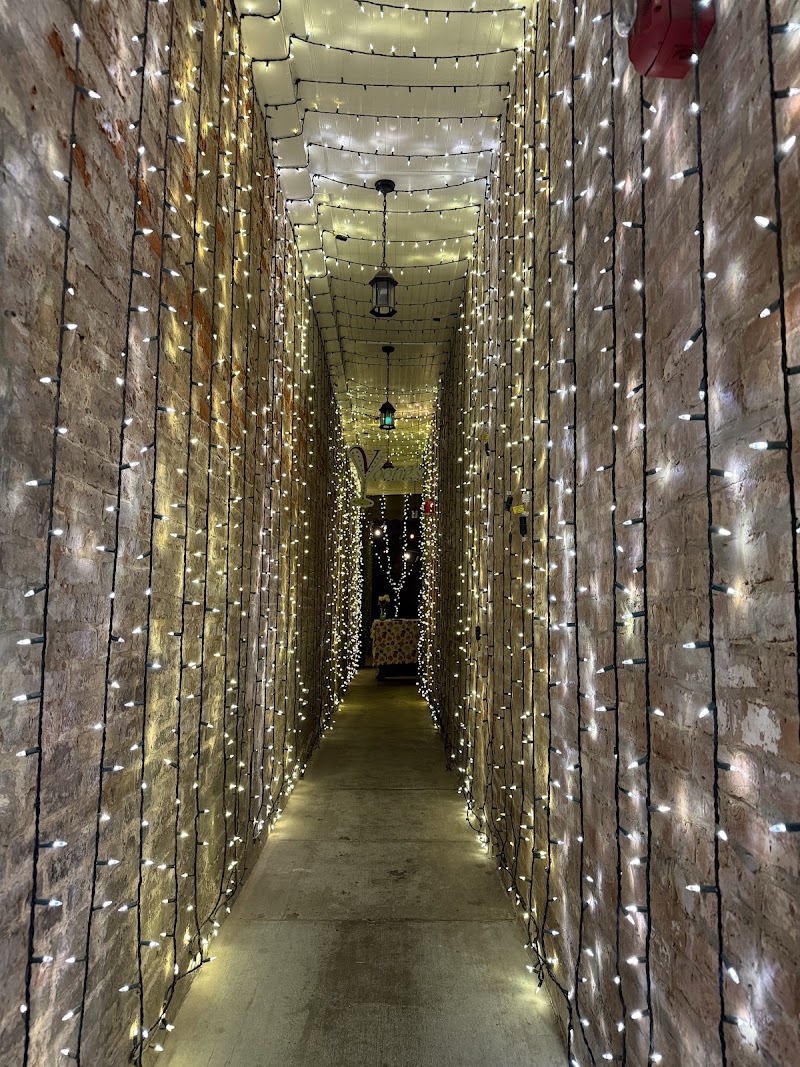 Vyoone’s - Vyoone’s 412 Girod St, New Orleans, LA 70130, USA
