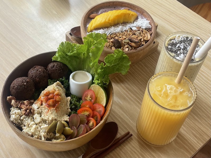 IVEGAN SUPERSHOP - IVEGAN SUPERSHOP Lô 31 An Thượng 4, Ngũ Hành Sơn, Đà Nẵng 550000, Vietnam
