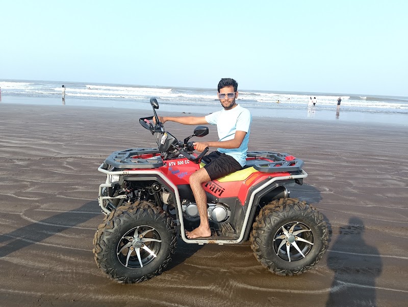 Srivardhan Beach - Srivardhan Beach, Maharashtra, India