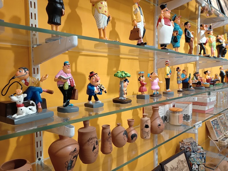 Mario Gallery - Mario Gallery Navelkar Trade Center, MG Road, next to Nagvekar Jewellers, Opp. Azad Maidan, Panaji, Goa 403001, India