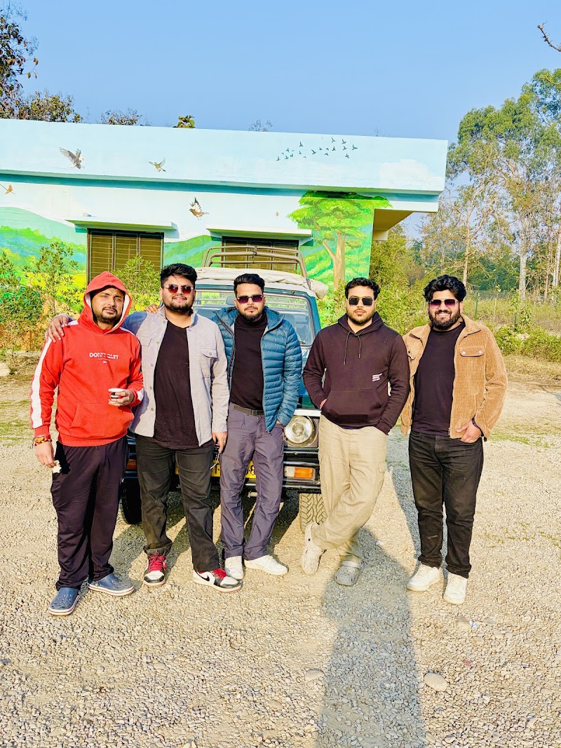 Jim Corbett Safari - Jim Corbett Safari Jim Corbett National Park, Ramnagar, Uttarakhand 244715, India