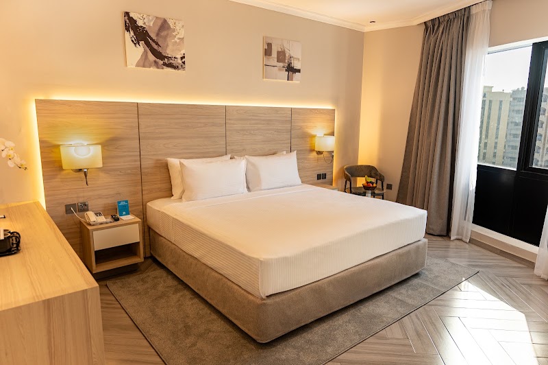 Majestic Central Hotel - Majestic Central Hotel, Al Mankhool Rd - near Sharaf DG Metro Station - Bur Dubai - Dubai - United Arab Emirates